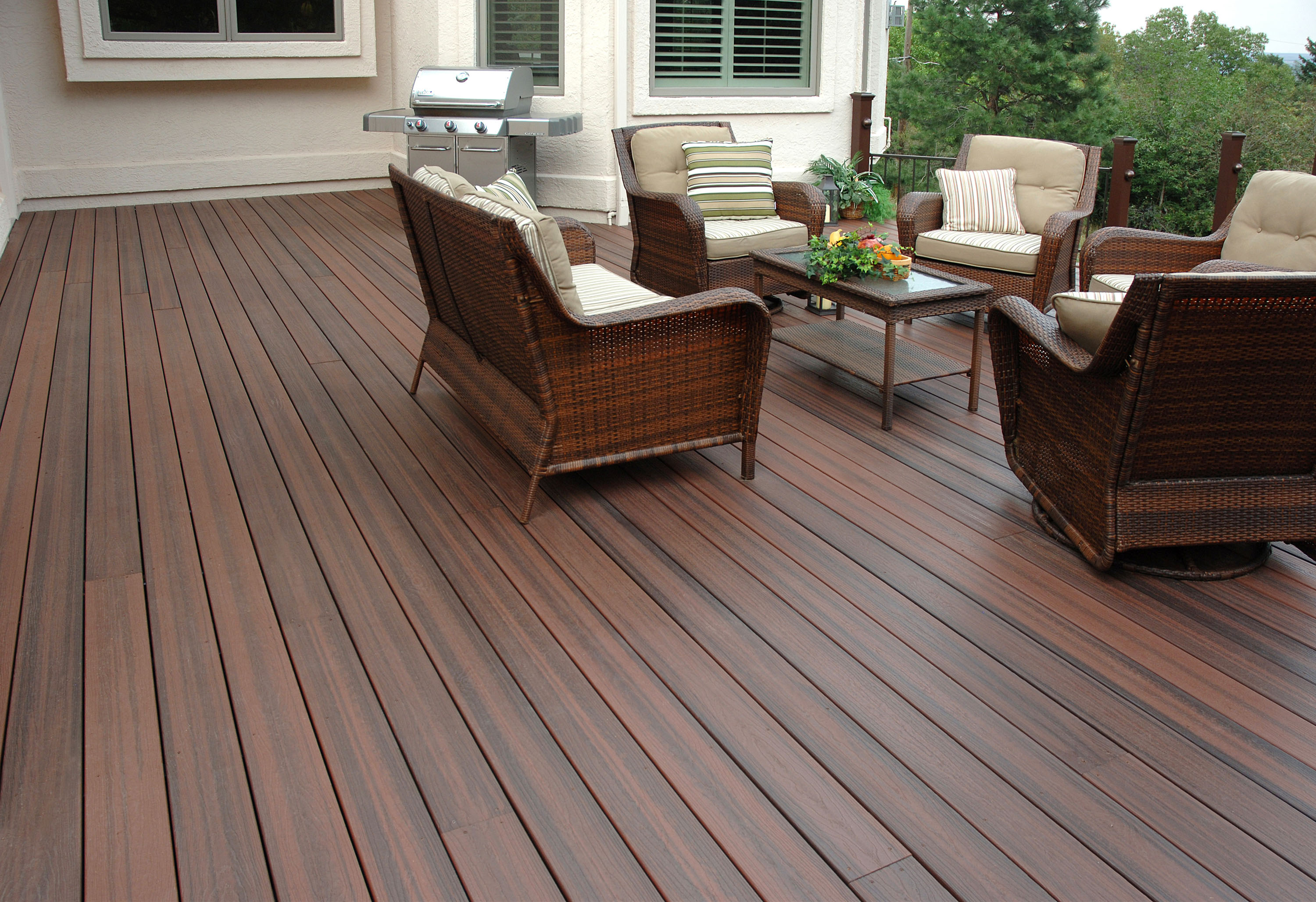 EverGrain® Envision® - Shaded Auburn - 02