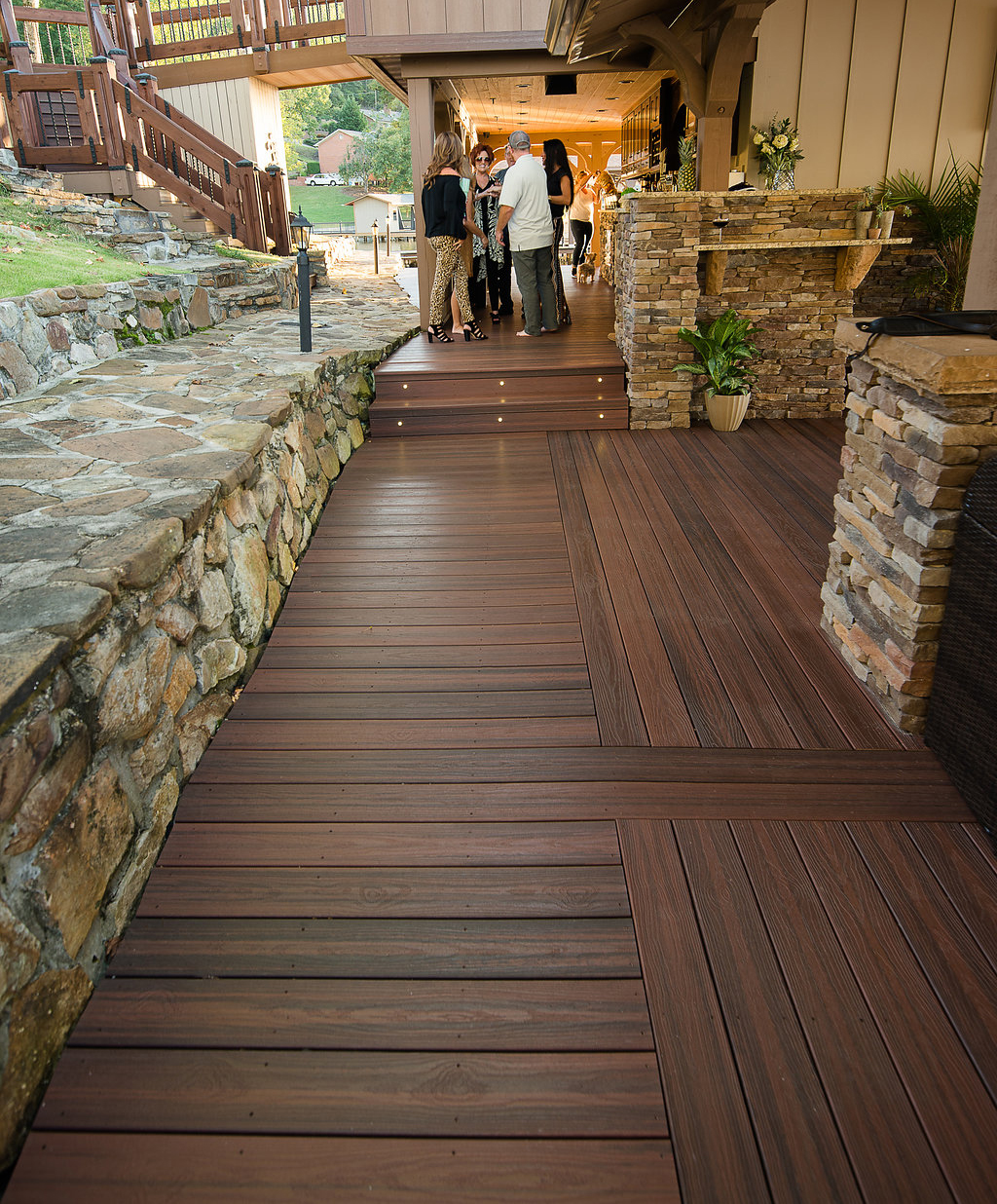 2017.10.05_Gadsden_ShadedAuburn_13