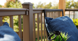 A picture of Fairway aluminum deck railing on an outdoor living space.